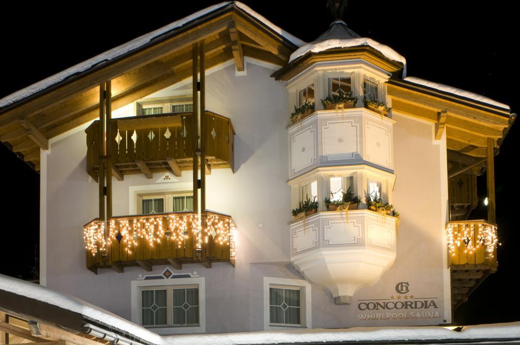 Hotel Concordia Ливиньо Екстериор снимка